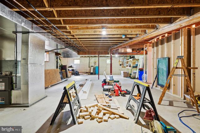 213 CROSS RD, Gilbertsville, PA 19525