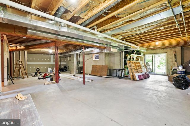 213 CROSS RD, Gilbertsville, PA 19525