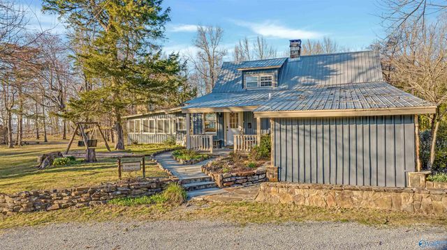 17871 County Road 89, Mentone, AL 35984