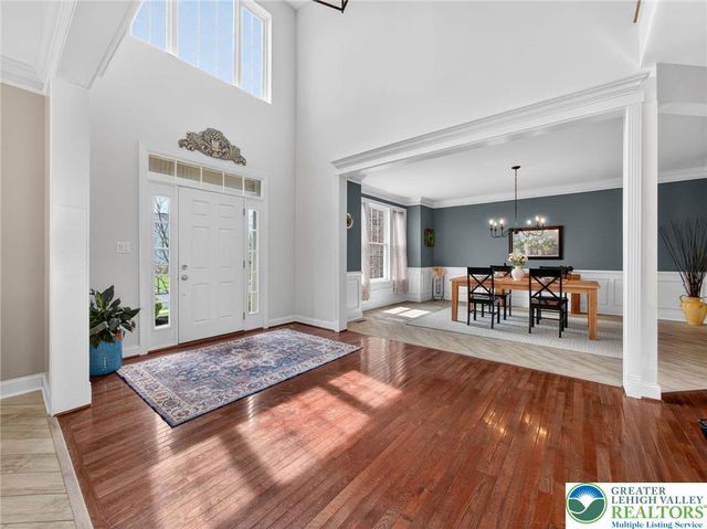 6819 Radcliffe Court, Lower Macungie Twp, PA 18062