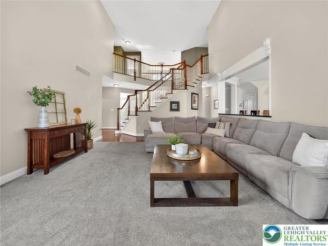 6819 Radcliffe Court, Lower Macungie Twp, PA 18062