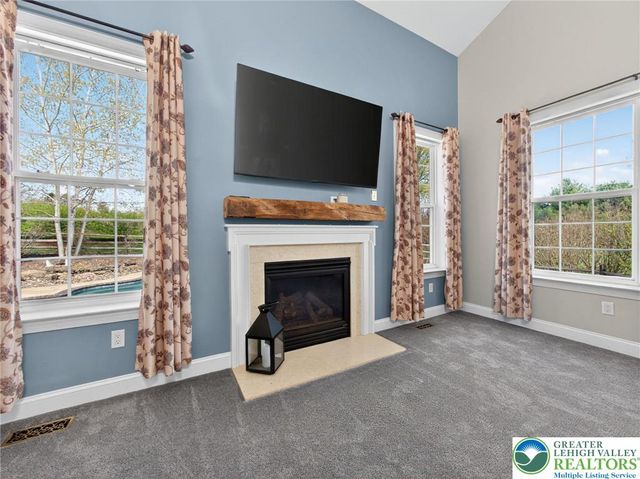 6819 Radcliffe Court, Lower Macungie Twp, PA 18062