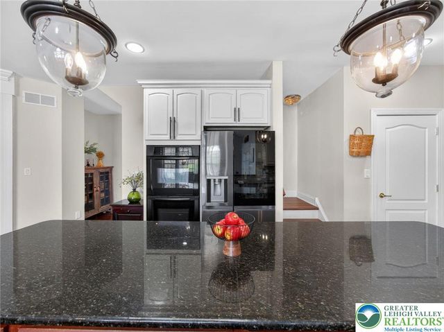 6819 Radcliffe Court, Lower Macungie Twp, PA 18062
