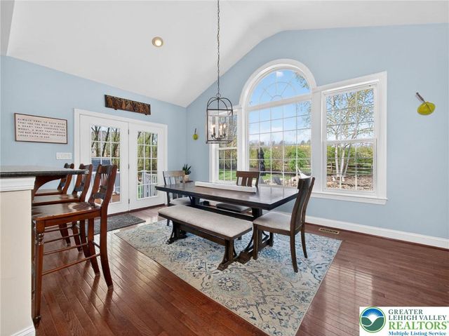 6819 Radcliffe Court, Lower Macungie Twp, PA 18062