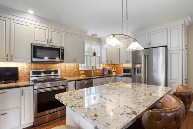 19 Melody Terrace, Dover, NH 03820