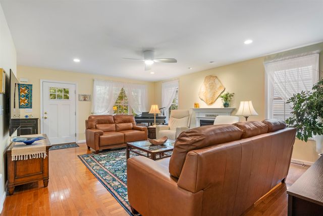 19 Melody Terrace, Dover, NH 03820
