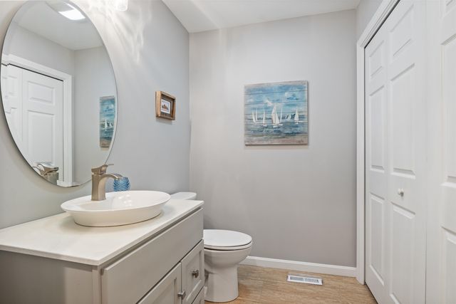 19 Melody Terrace, Dover, NH 03820