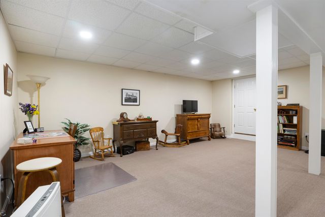 19 Melody Terrace, Dover, NH 03820