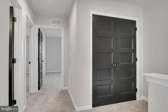 18 MORGAN CIR #006-01, Carlisle, PA 17013