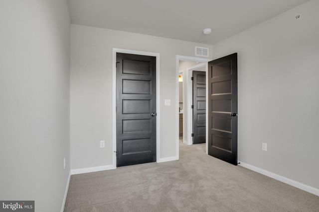 18 MORGAN CIR #006-01, Carlisle, PA 17013