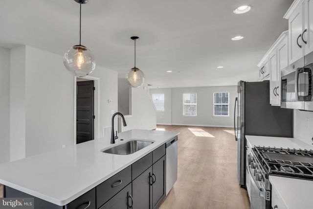 18 MORGAN CIR #006-01, Carlisle, PA 17013