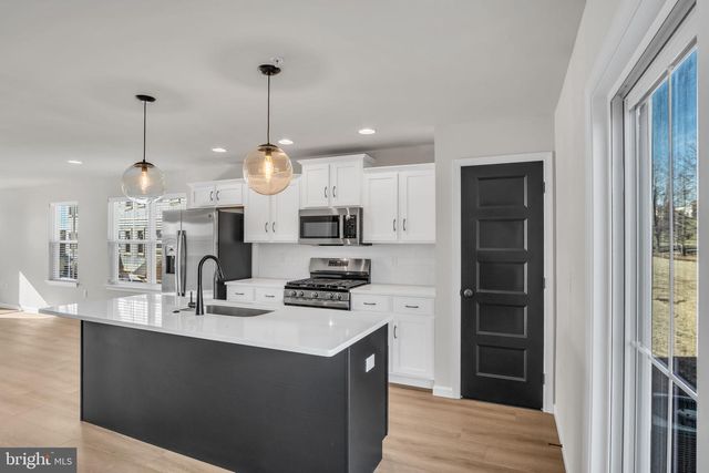 18 MORGAN CIR #006-01, Carlisle, PA 17013