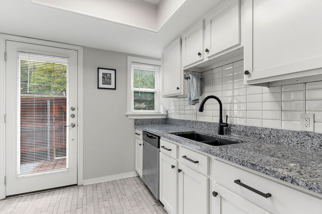 6422 Bordeaux Avenue, Dallas, TX 75209