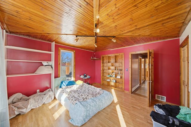 1507 W 9th Street, Dixon, IL 61021