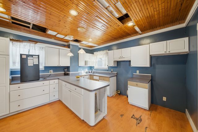 1507 W 9th Street, Dixon, IL 61021