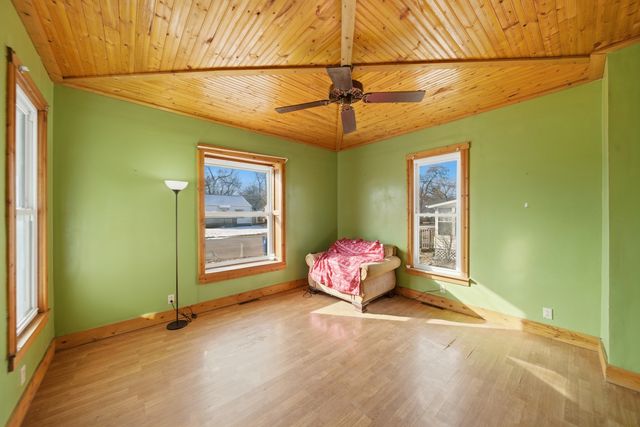 1507 W 9th Street, Dixon, IL 61021