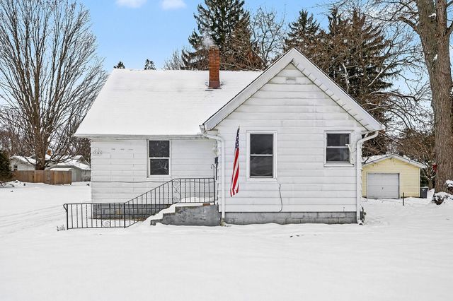 314 Chippewa Street, Buchanan, MI 49107