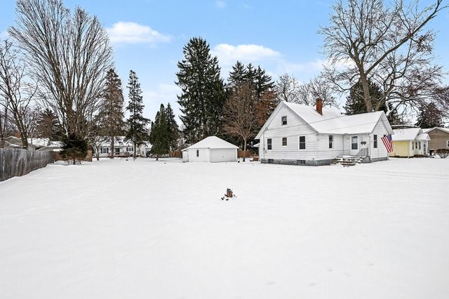 314 Chippewa Street, Buchanan, MI 49107