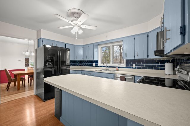 703 Comings Avenue, St. Joseph City, MI 49085