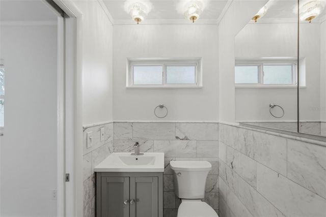 2483 66TH TERRACE S, St Petersburg, FL 33712