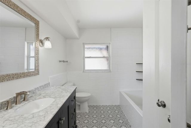 2483 66TH TERRACE S, St Petersburg, FL 33712