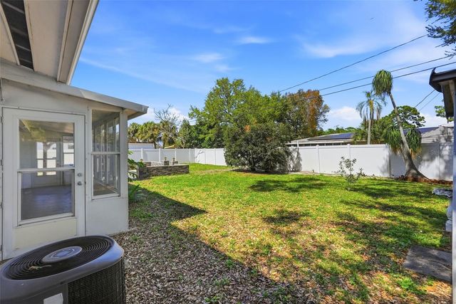 2483 66TH TERRACE S, St Petersburg, FL 33712