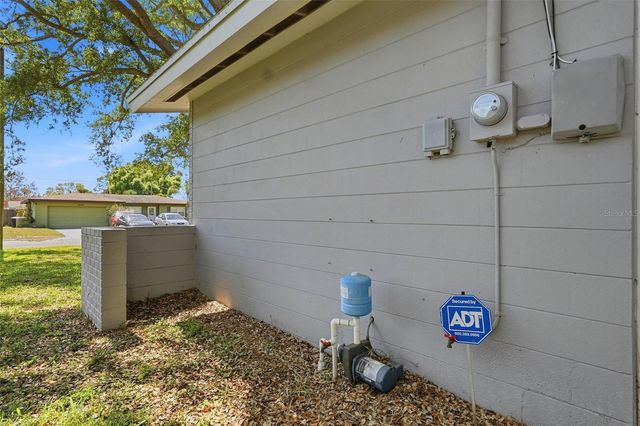 2483 66TH TERRACE S, St Petersburg, FL 33712