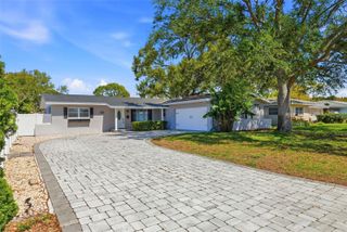 2483 66TH TERRACE S, St Petersburg, FL 33712