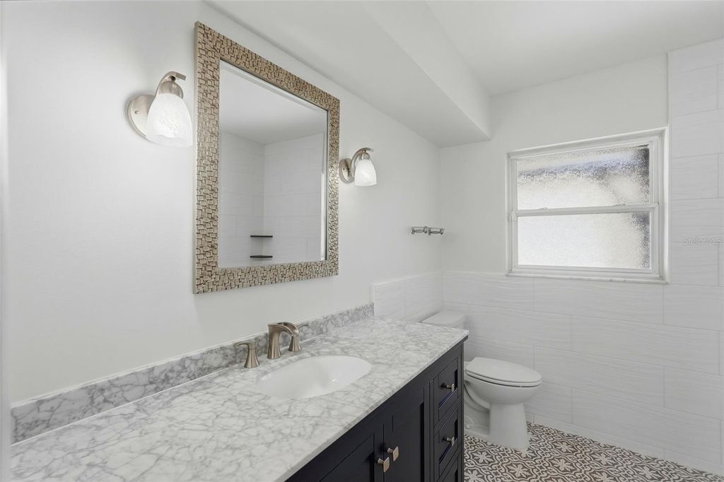 Image 21 of property listing at 2483 66TH TERRACE S, St Petersburg, FL 33712