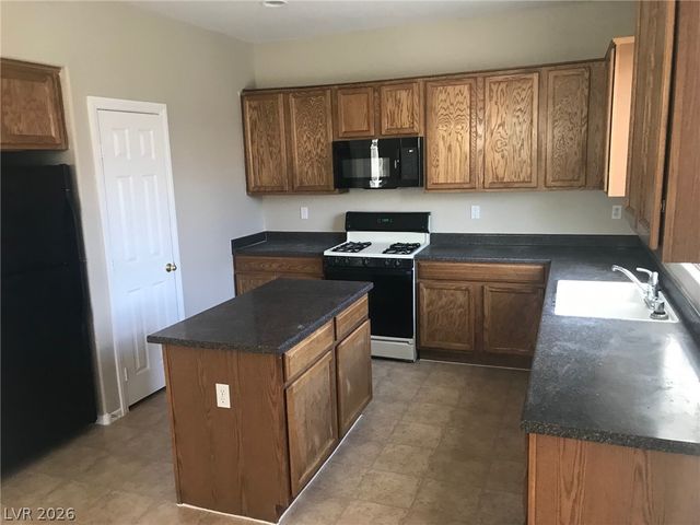 920 Nevada Blaze Avenue, North Las Vegas, NV 89081