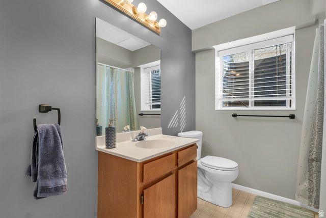 8921 S SHADY MEADOW DR, Sandy, UT 84093