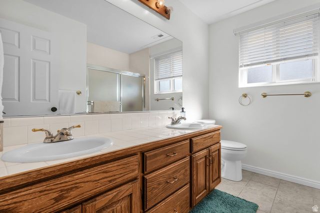 8921 S SHADY MEADOW DR, Sandy, UT 84093