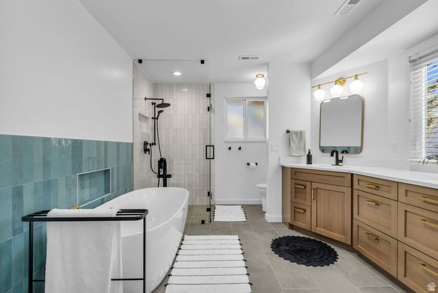 8921 S SHADY MEADOW DR, Sandy, UT 84093