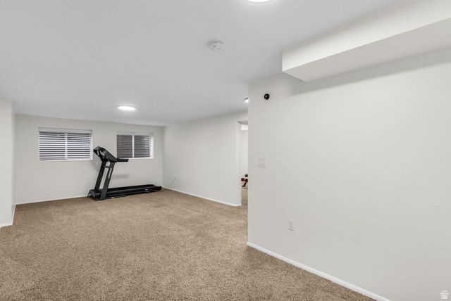 8921 S SHADY MEADOW DR, Sandy, UT 84093