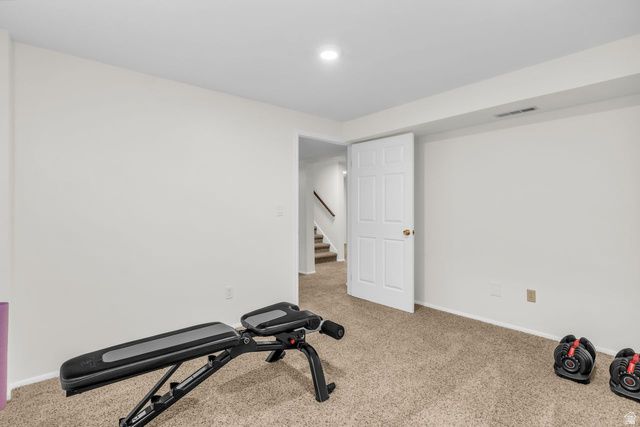 8921 S SHADY MEADOW DR, Sandy, UT 84093