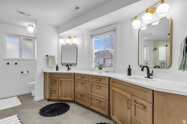 8921 S SHADY MEADOW DR, Sandy, UT 84093