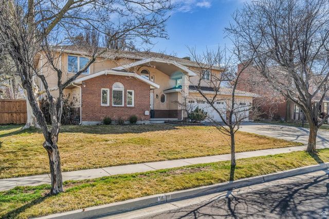 8921 S SHADY MEADOW DR, Sandy, UT 84093