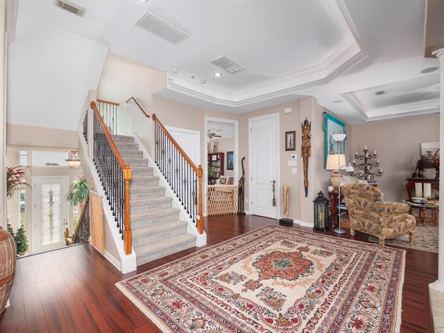 1 S Pintail Street, La Marque, TX 77568
