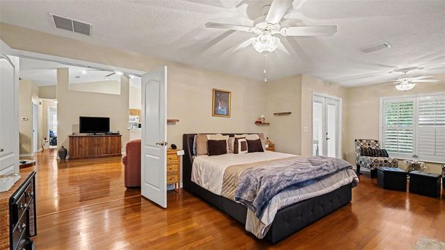 6607 SE 11TH LOOP, Ocala, FL 34472