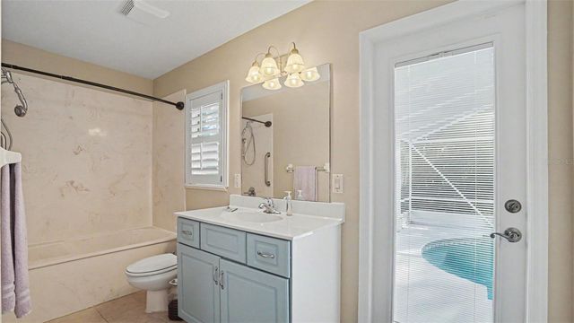 6607 SE 11TH LOOP, Ocala, FL 34472