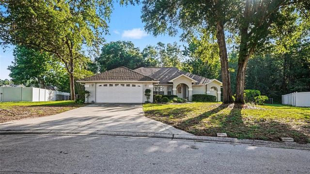 6607 SE 11TH LOOP, Ocala, FL 34472