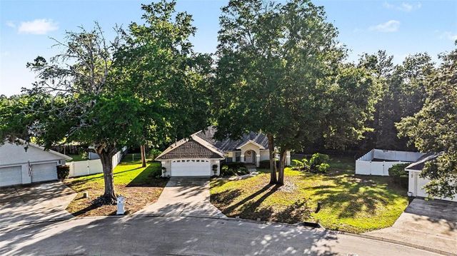 6607 SE 11TH LOOP, Ocala, FL 34472