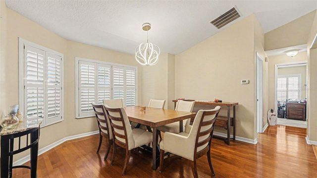 6607 SE 11TH LOOP, Ocala, FL 34472