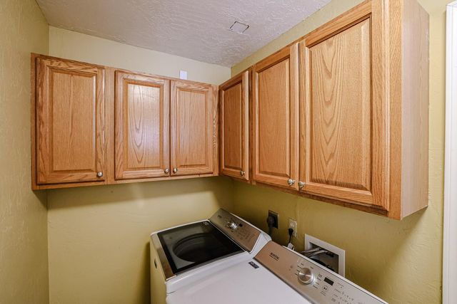 1005 E Cavalier Drive, Phoenix, AZ 85014