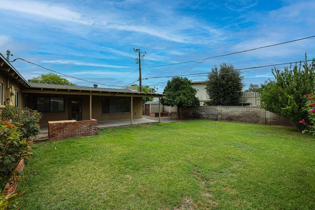 1005 E Cavalier Drive, Phoenix, AZ 85014