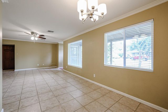 1005 E Cavalier Drive, Phoenix, AZ 85014