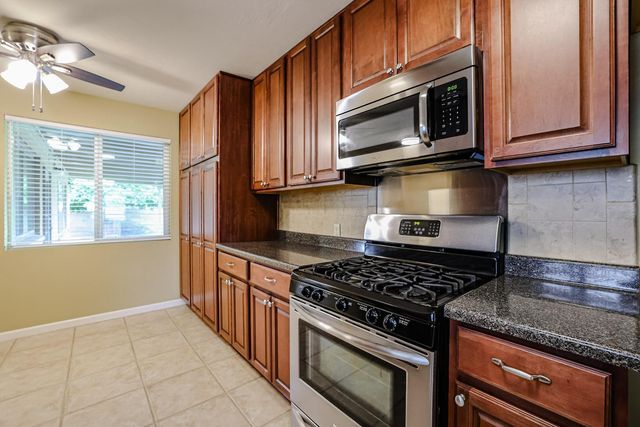1005 E Cavalier Drive, Phoenix, AZ 85014
