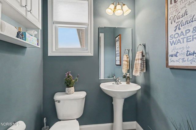 10711 Shayni Lane, Whitehouse, OH 43571