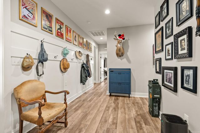 18 Brookeview Drive, Greenbrier, AR 72058