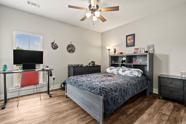 18 Brookeview Drive, Greenbrier, AR 72058
